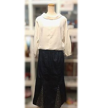 185　マーメイドスカート　２種類の大島紬　着物リメイク　裏地付き　紺色系　正絹　お出かけ　の画像