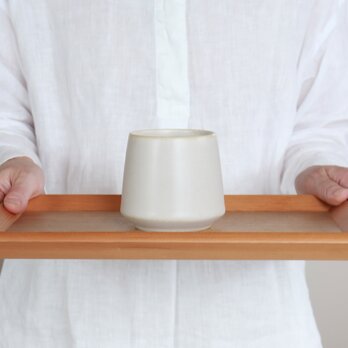 【お茶やコーヒー、スープにも】山淳製陶所さんのつくる富士山型湯呑み・200cc・生成りの画像