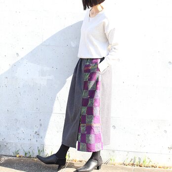 カンタ刺繍シルクとウールのスリットコンビスカート【ヘリンボーンA】の画像