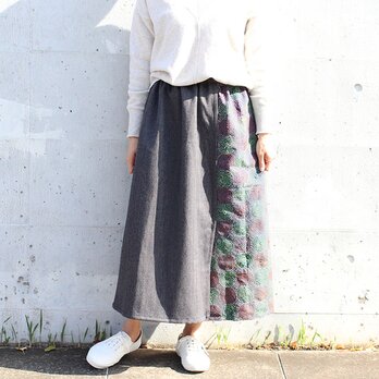 カンタ刺繍シルクとウールのスリットコンビスカート【ヘリンボーンB】の画像