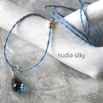 シルクネックレス「ロンドンブルートパーズ」14kgf