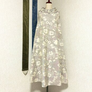 白大島紬のロールカラーAラインワンピース　冬ざるるの画像