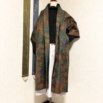 大島紬で作ったコート　忘れ花の画像
