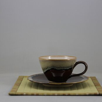 飴釉のコーヒーカップ＆皿の画像