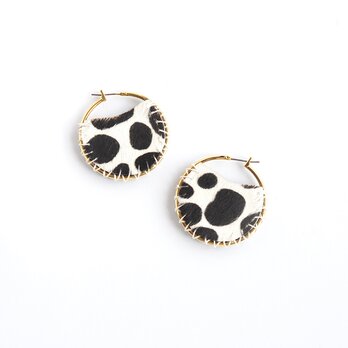 Animal Flat【レザーピアス/イヤリング】“Dalmatian”の画像