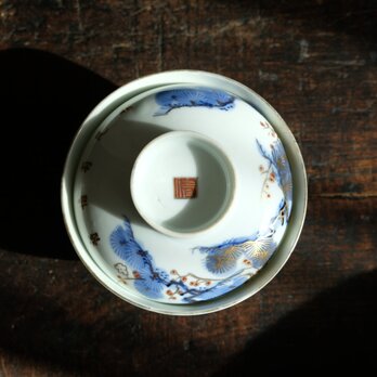 青い松と漢字◆伊万里　錦手金彩蓋付碗　骨董　古美術　antiques　明治時代の画像