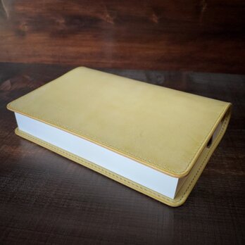 《四六判サイズ》レザーブックカバー（Mustard）の画像