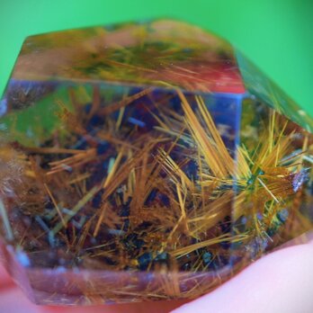 黄金原石★タイタンルチルインクォーツ原石s1032