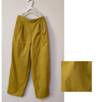 細畝コーデュロイ・黄色・タックパンツ・後ろゴム・Mサイズ・両サイド・後ろポケット付き・綿100％の画像