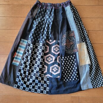 古布　リメイク　手作り　いろいろな絣　パッチ　スカートの画像