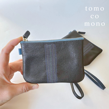 刺繍”パスケース”『グラデーションステッチ』BLACK（刺繍帯位置：中央 or やや右）