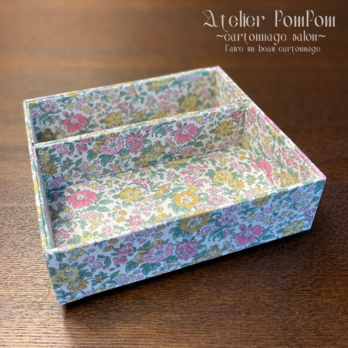 [floret pattern cartonnage]リバティ　フリーケースの画像