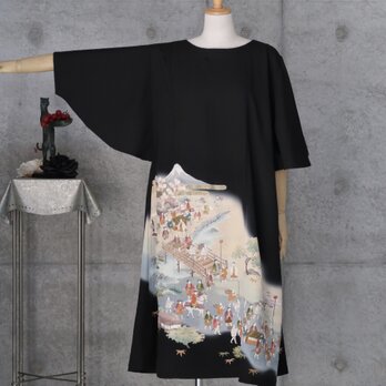 フリル袖の黒留チュニックワンピース/平安時代屏風　フリーサイズ　 着物リメイク　 kimonoの画像