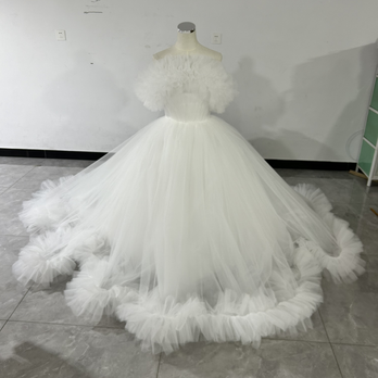 エレガント ウエディングドレス ホワイト 取り外しオフショルダー フレアスカート 二次会 花嫁の画像