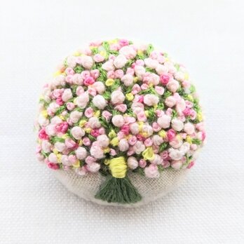 刺繍ブローチ ピンクの小花の花束の画像