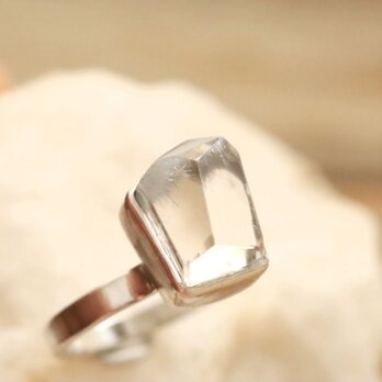 Brazilian Dumortierite in Quartz Ring ブラジル産デュモルチェライトinクォーツのリングの画像