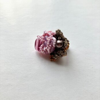 ちいさなブローチ　"ichigo choco"いちごチョコ