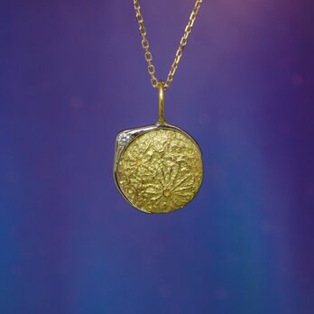 日食の首飾り（K10 Pt900 ダイヤモンド）の画像