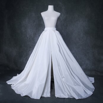 オーバースカート シルクタフタ アイボリー スリット ウェディングドレス 結婚式の画像