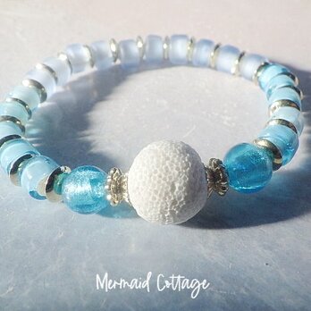 ＊To The Sea＊ Essential Oil Diffuser Bracelet ☆ホワイトハート☆アロマブレスレットの画像