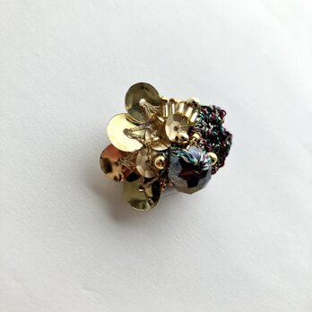 ちいさなブローチ "habataki"羽ばたき　