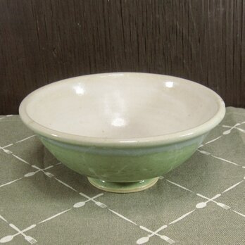 陶器 ご飯茶碗（大） うす緑＋白【240104】の画像