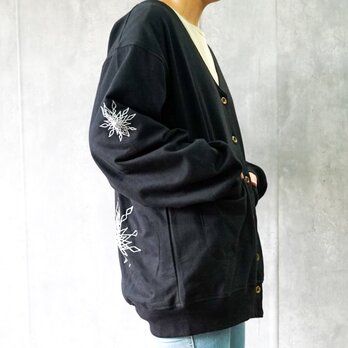 刺繍　ジャケット　ブラック　ユニセックスの画像