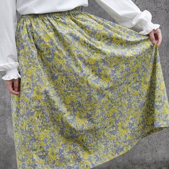 ミモザ フラワープリント（グレー）コットンギャザースカート 軽くて、さらり。優しい肌触り。春 ポケットの画像
