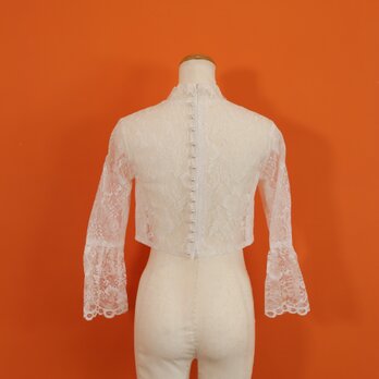フランス風 ウェディングドレス ボレロ フレア袖 ファスナー くるみボタン 可愛いの画像