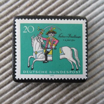 ドイツ　 切手ブローチ9307の画像