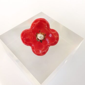 小さな花のbroach（赤）の画像