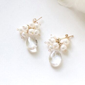 クリスタルクォーツ × 淡水パール 雫ピアス（イヤリング） 14Kgf / アレルギー対応 — Anniversary ー