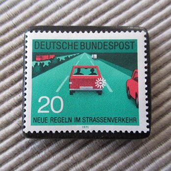 ドイツ　交通安全　切手ブローチ9322の画像