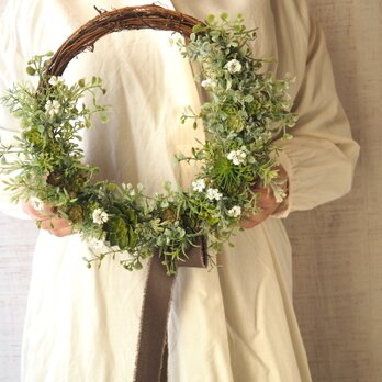 Natural green harf wreath   -Artificial flower-の画像