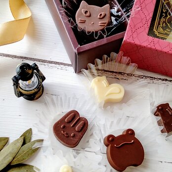 うさぎのチョコレート型（２４）シリコンモールド　お菓子　手作り　プレゼントの画像