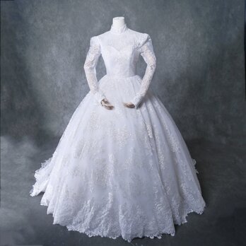 豪華！绮丽な ウェディングドレス 長袖 キラキラグリッターチュール 大人っぽい ハイネック 結婚式の画像