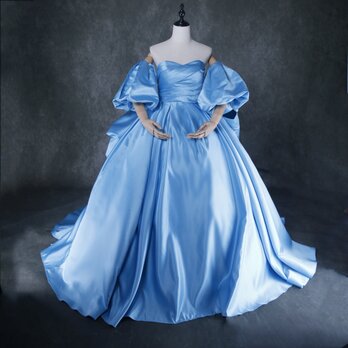 豪華！爽やかで優しいブルー ウェディングドレス  取り外し袖 ふっくら柔らかなバックリボン 前撮りの画像