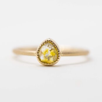 Viola petal diamond ringの画像