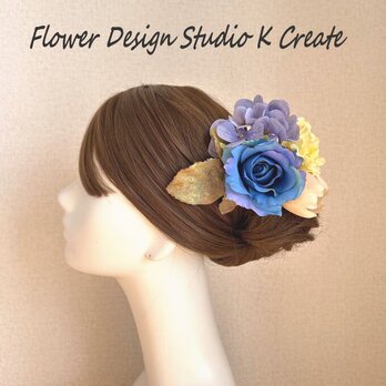 青い薔薇とチューリップのブーケ風髪飾り　フラメンコ　ダンス　髪飾り　黄色　ピーチ　花飾り　ダンス髪飾り　の画像