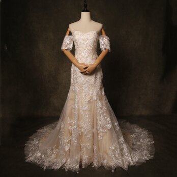 豪華！ウエディングドレス 繊細レース 背中見せ 美しい花レース 花嫁 結婚式 マーメイドライン オフホワイトの画像