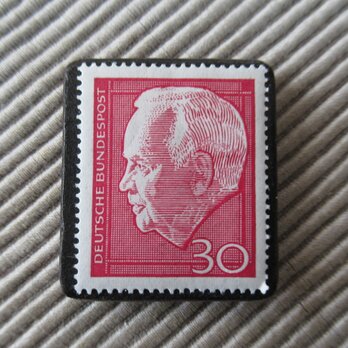 ドイツ　切手ブローチ9339の画像