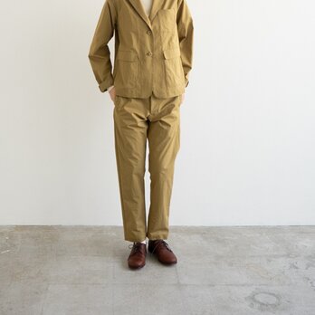 c.n trousers/dried herbの画像