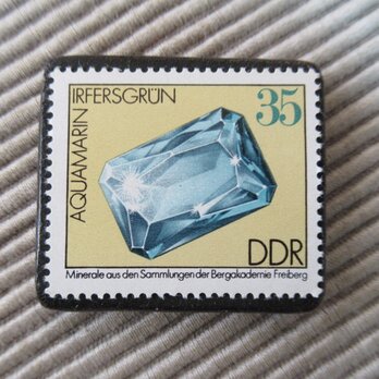 ドイツ　鉱物切手ブローチ9372の画像