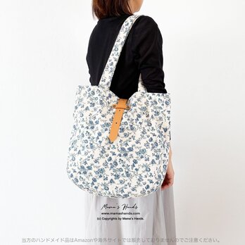⭐️7点売れました⭐️ おしゃれな 小花 生成り ネイビー 紺色 ナチュラル ヌメ革 (中) 軽い A4 トートバックの画像