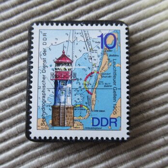 ドイツ　灯台切手ブローチ9411の画像