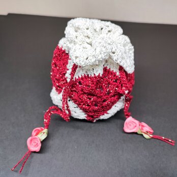 紅白✨レース編み巾着ポーチの画像