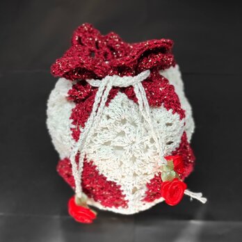 紅白✨レース編み巾着ポーチの画像