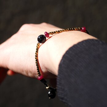 -Black tourmaline・Ruby- gold braceletの画像