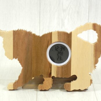 デジタル温・湿度計（時計付）仔猫（歩き姿）【木製（アカシア集成材）】（置き・掛け兼用）の画像