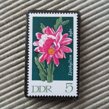 ドイツ　サボテンの花切手ブローチ9493の画像